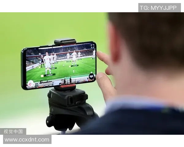 推荐几款热门足球直播网站助你畅享赛事精彩瞬间